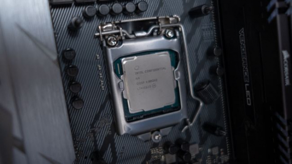 Intel Core i9-10900K против Intel Core i9-9900K