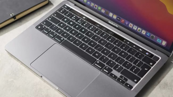 Сравнение: MacBook Air (M1, 2020) против MacBook Pro M1